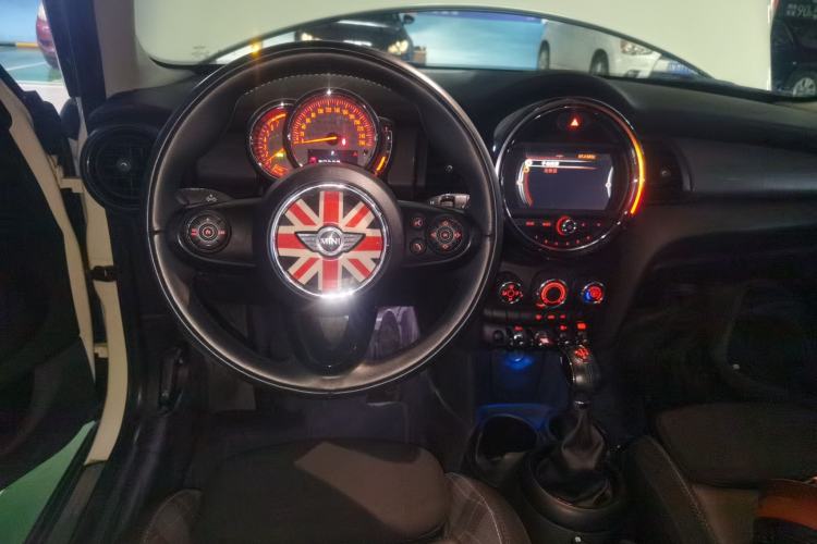 Used MINI 2016 1.5T COOPER Five-Door Edition