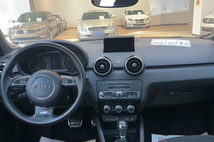 Used Audi A1 2016 30 TFSI Sportback S Line Sports Edition Interior 6