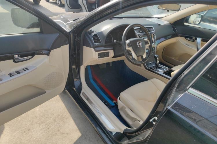 Used CHANGAN Raeton 2014 1.8T Automatic Elite Anniversary Edition China IV Standard
