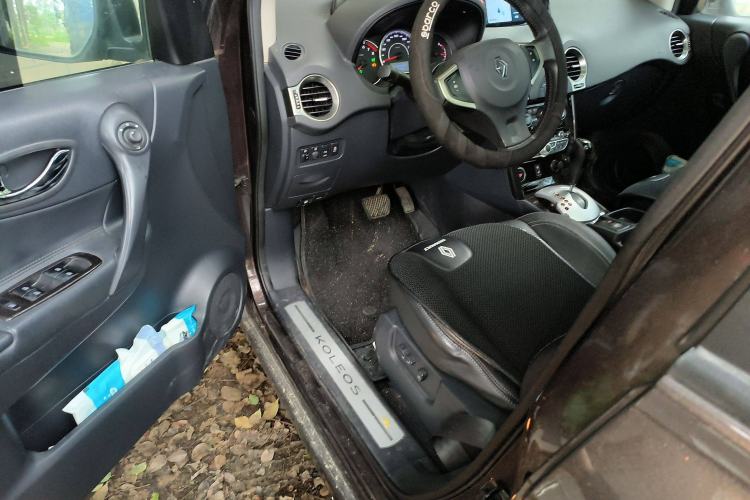 Used Renault Koleos 2013 2.5L Two-Wheel Drive Comfort Edition