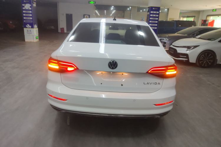 Used Volkswagen Lavida 2022 1.5L Automatic Vision Edition