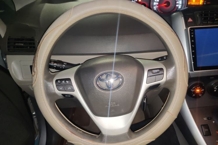 Used Toyota Verso 2014 Starlight 180E CVT Elite Edition