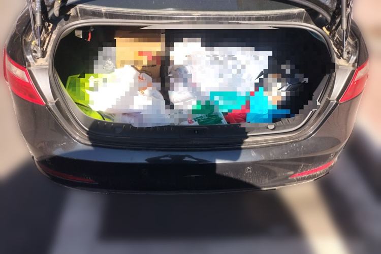 Used Bestune B70 2014 2.0L automatic luxury version Trunk