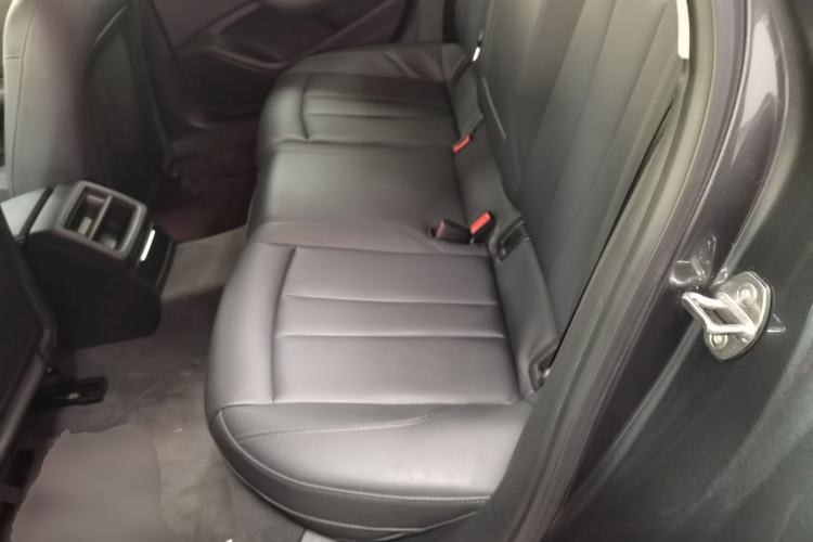 Used Audi A4L 2023 40 TFSI Fashionable and Elegant Version Left Rear Seat