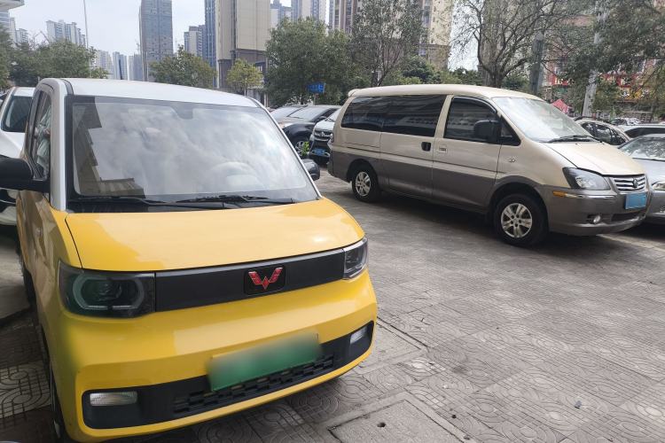 Used Wuling Hongguang MINIEV 2021 Macaron Fashion Model Lithium Iron Phosphate Exterior 2