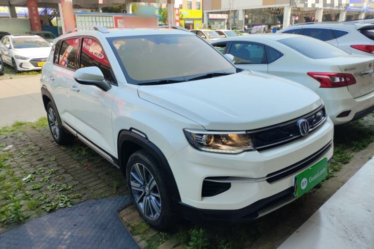 Used CHANGAN CS35PLUS 2018 1.6L Automatic Changlian Edition China V Standard Front Right 45 Deg