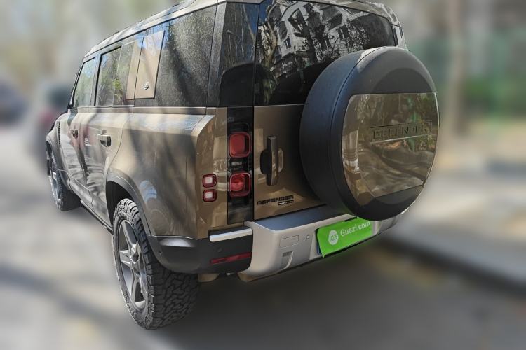 Used Land Rover Defender 2020 110 P400 HSE Rear Left 45 Deg