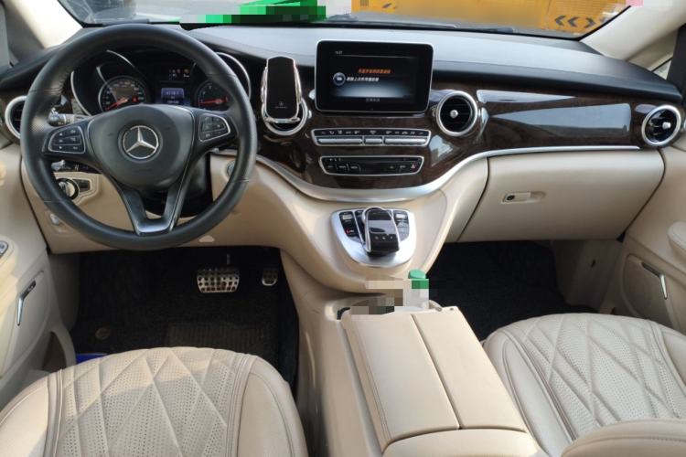 Used Mercedes-Benz V-Class 2016 V 260 L Prestige Extended Edition