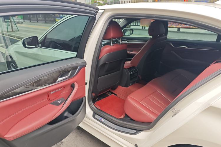 Used BMW 5 Series 2021 525Li M Sport Package Interior 6