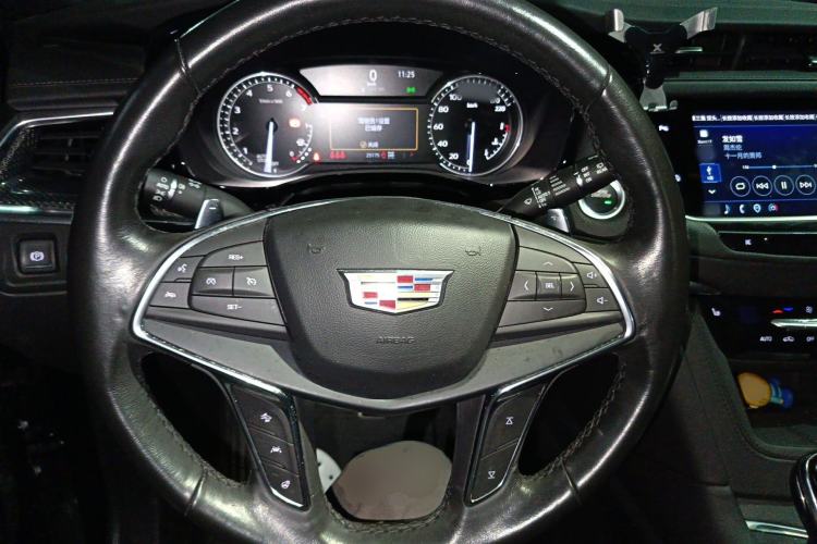 Used Cadillac XT5 2022 2.0T Four-Wheel Drive Luxury Version (Hummingbird Edition)