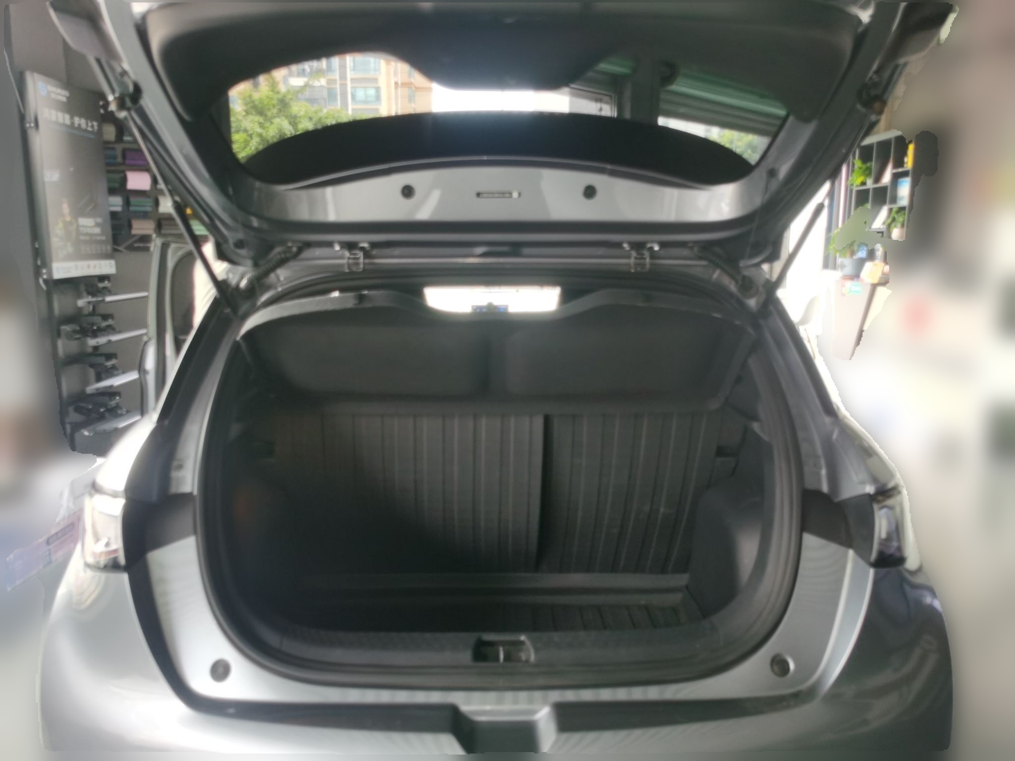 BYD Dolphin 2023 420 km Fashion Edition — снимка 19