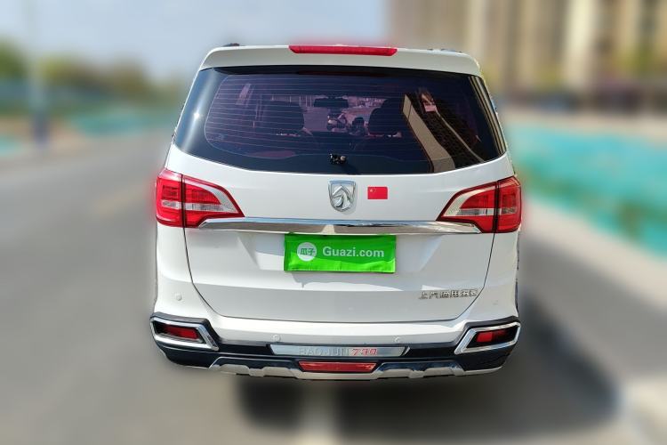 Used Baojun 730 2016 1.5L Manual Luxury Edition 7 Seats Rear