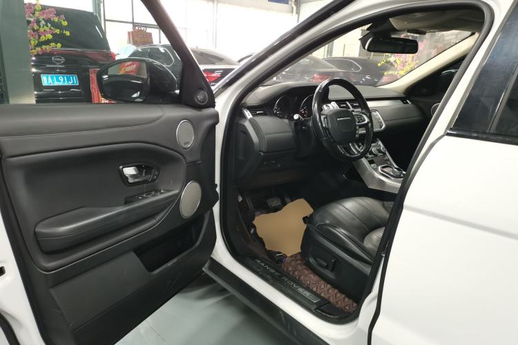 Used Land Rover Range Rover Evoque 2016 2.0T SE Smart Glow Edition