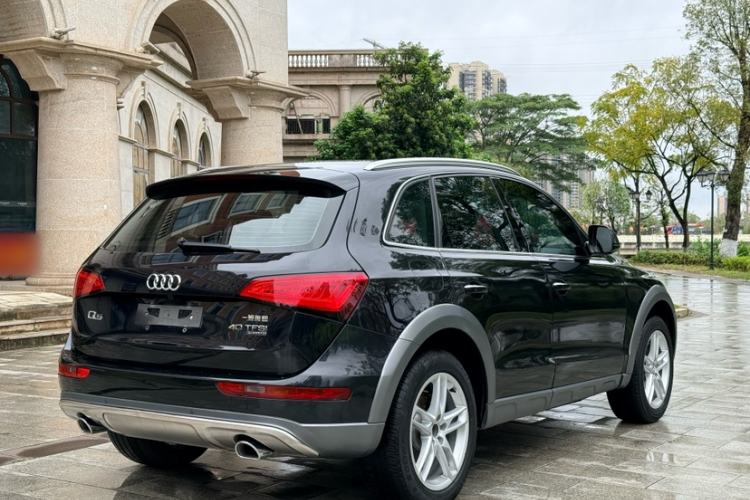 Used Audi Q5 2017 Plus 40 TFSI Technology Model Exterior 5