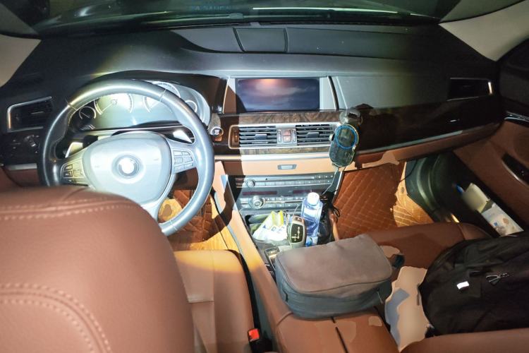 Used BMW 5 Series GT 2015 535i Leading Model