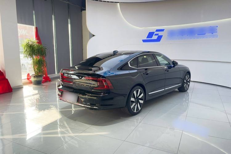 Used Volvo S90 New Energy 2024 Plug-in Hybrid Four-Wheel Drive Long-Range Luxury Smart Edition
