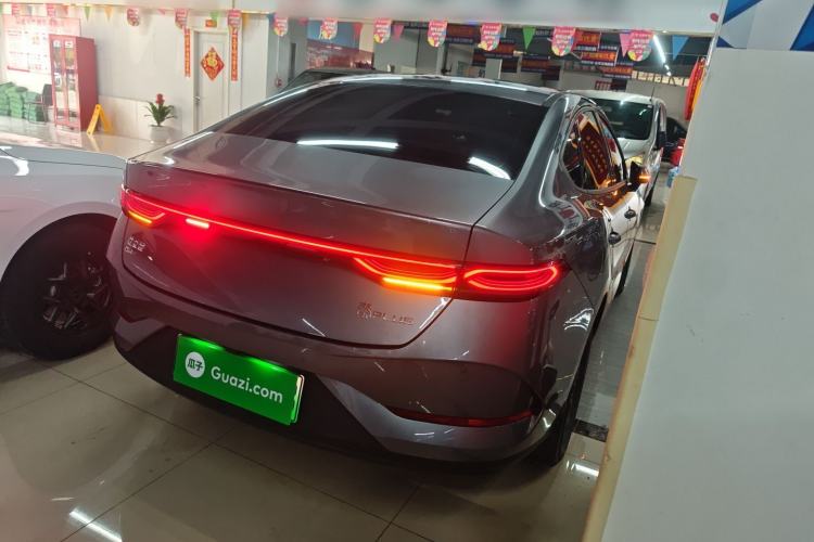 Used BYD Qin PLUS 2025 DM-i Smart Drive 55KM Leading Model
