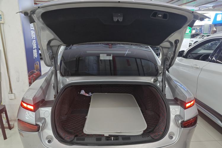 Used XPeng P7 2022 670N+