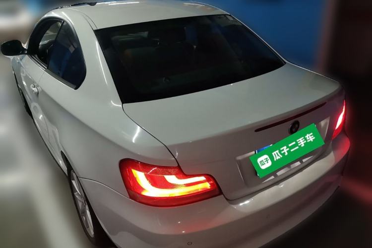 Used BMW 1 Series 2011 120i two-door coupe
