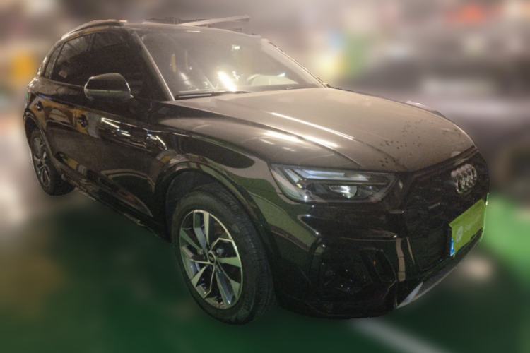 Used Audi Q5L 2024 40 TFSI Luxury Dynamic Edition Front Right 45 Deg