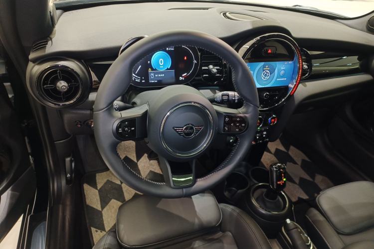 Used MINI 2023 Updated 1.5T COOPER Artist