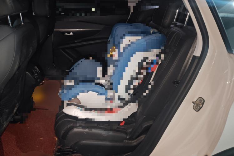 Used Peugeot 5008 2017 380THP 7-Seater Luxury Edition