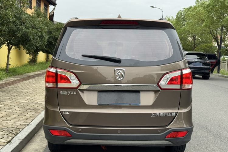 Used Baojun 730 2015 1.8L Manual Luxury Navigation ESP Version 7-seater