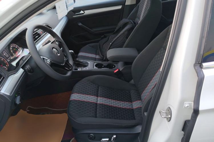 Used Volkswagen Lamando 2019 230TSI DSG Vision Edition China VI Standard