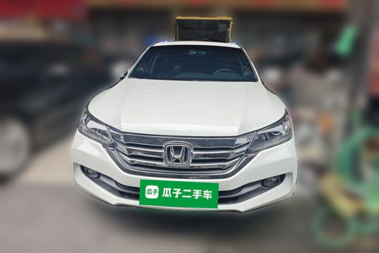 Used Honda Accord 2015 2.0L LX Comfort Edition Front