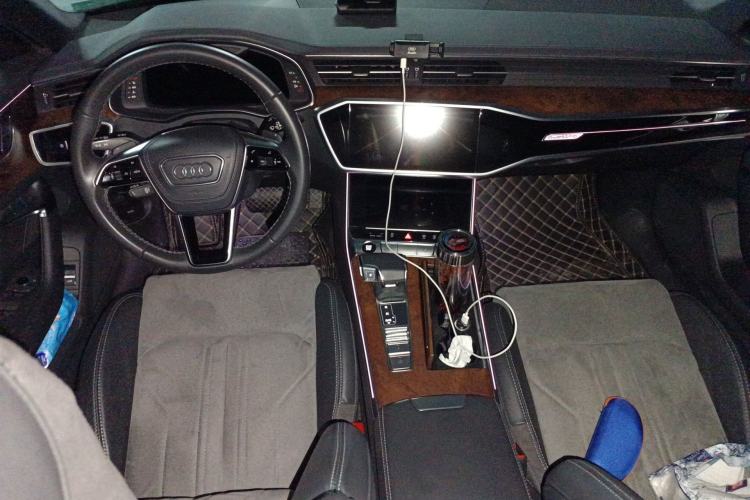 Used Audi A6L 2022 45 TFSI quattro Prestige Dynamic Edition Center Console