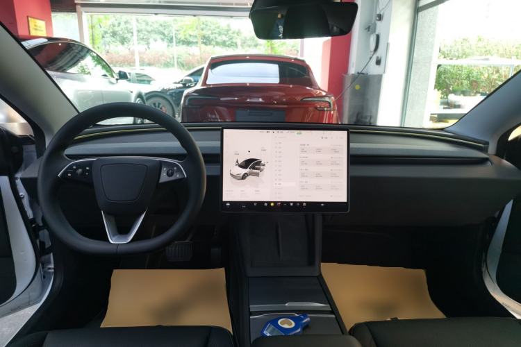 Used Tesla Model 3 2023 Long-Range All-Wheel-Drive Version