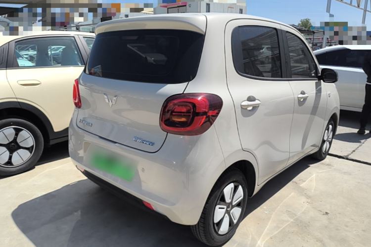Used Wuling Hongguang MINIEV 2025 Four-Door Version Advanced Edition
