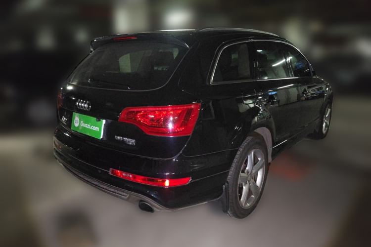 Used Audi Q7 2014 35 TFSI Sport Edition Rear Right 45 Deg