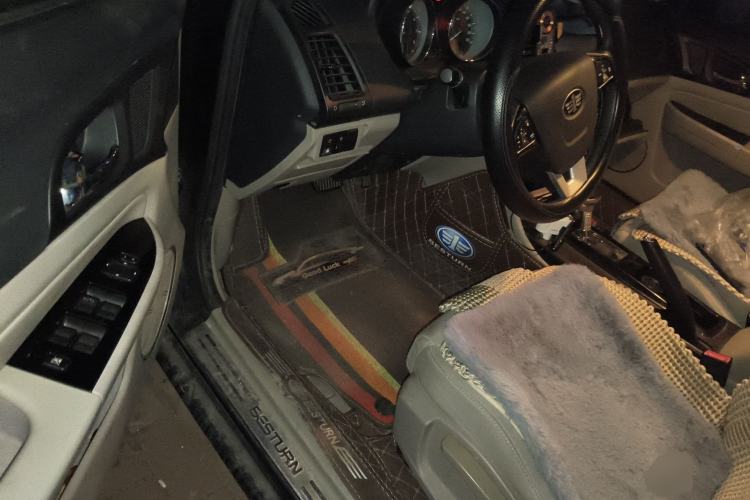 Used Bestune B50 2013 1.6L automatic luxury version