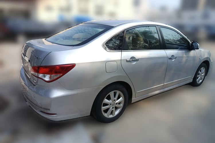 Used Nissan Sylphy 2019 Classic 1.6XE+ CVT SmartConnect Leading Edition Exterior 5