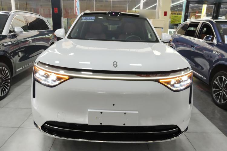 Used Hima AITO M8 2025 Extended-Range Ultra Version 53.4 kWh 6-Seater Edition