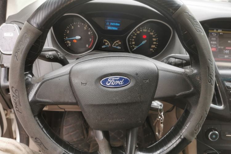 Used Ford Focus 2015 Sedan 1.6L Manual Comfort Model