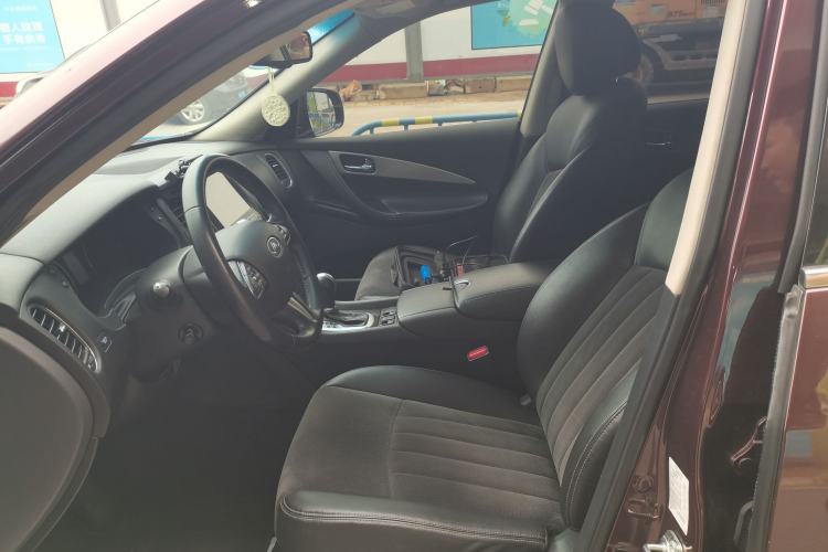 Used Infiniti QX50 2015 2.5L Comfort Edition
