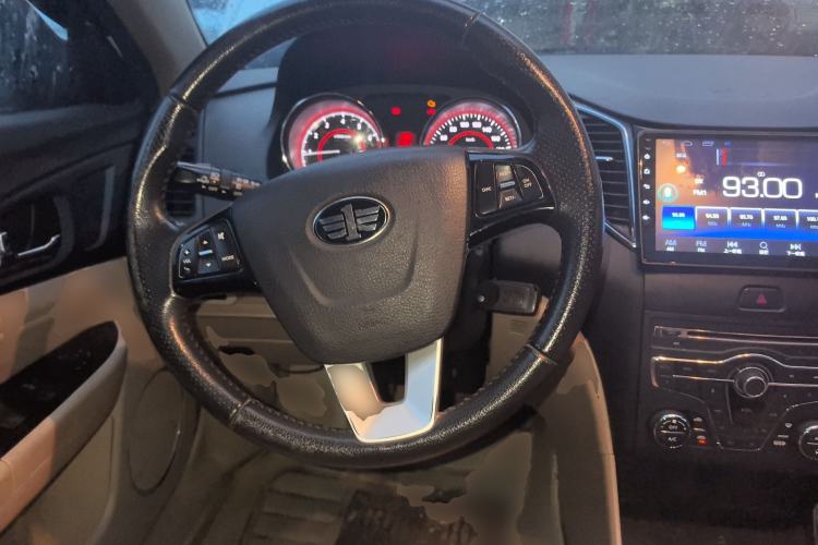 Used Bestune B50 2013 1.6L manual luxury version Steering Wheel