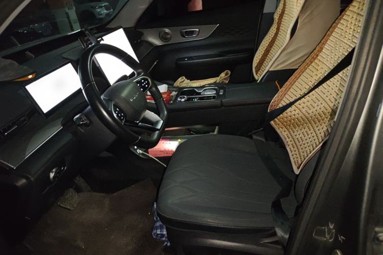 Used Chery Fengyun T8 2025 1.5T 130 km Comfort Edition 7-Seater Left Front Seat