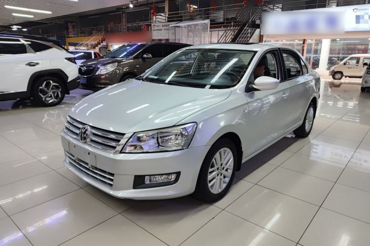 Used Volkswagen Santana 2013 1.6L Manual Luxury Edition