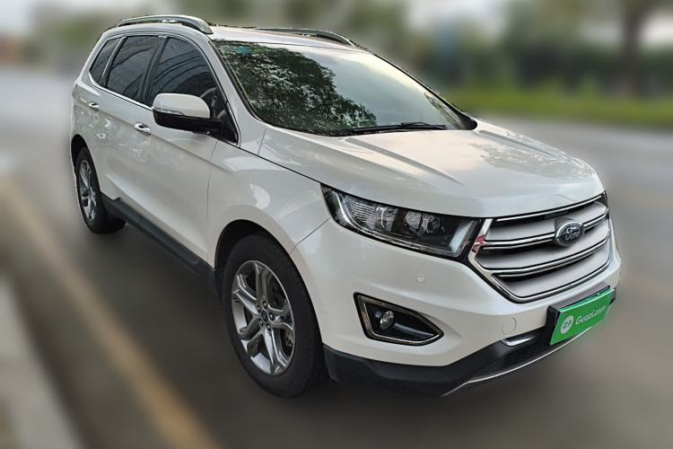 Used Ford Edge 2018 EcoBoost 245 Two-Wheel-Drive Titanium 7-Seater China V Standard Front Right 45 Deg
