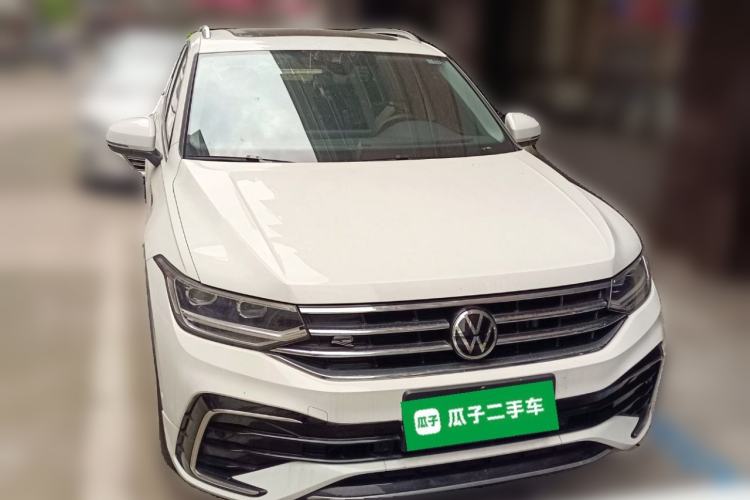 Used Volkswagen Tiguan L 2023 Restyled 330TSI Automatic Two-Wheel Drive R-Line Enhanced Comfort Version Front