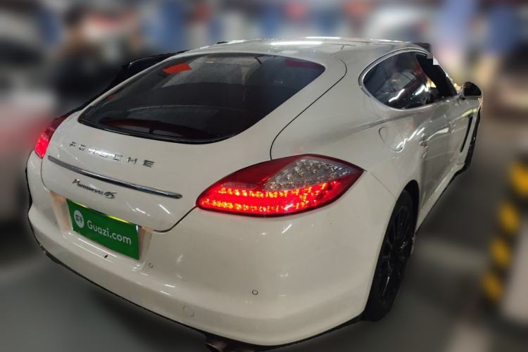 Used Porsche Panamera 2010 Panamera 4S 4.8L
