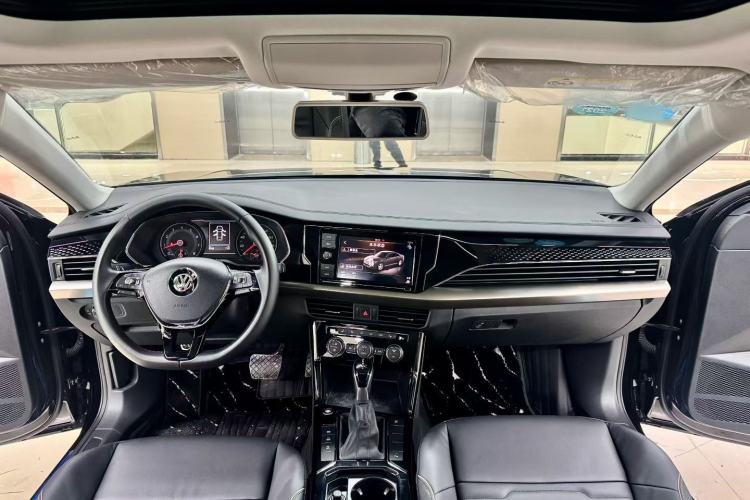 Used Volkswagen Passat 2019 330TSI Elite Edition China VI