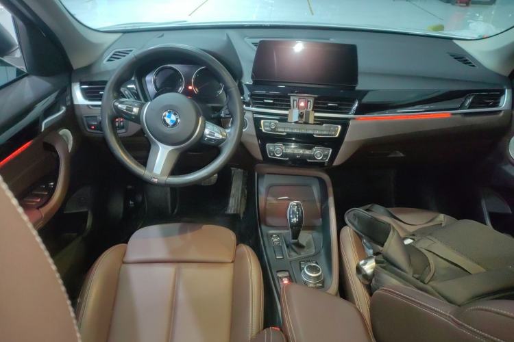 Used BMW X1 2021 Restyled sDrive25Li Leading Edition
