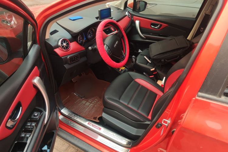 Used Haval H1 2015 1.5L AMT Urban Model
