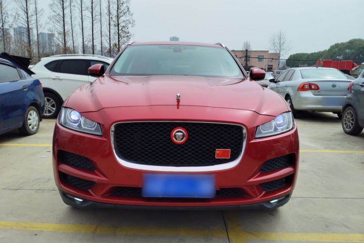 Used Jaguar F-PACE 2016 2.0T Two-Wheel Drive Urban Luxury Edition
