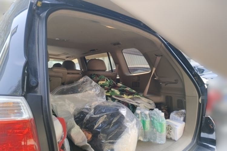 Used Toyota Highlander 2012 2.7L Two-Wheel Drive 7-Seater Luxury Edition
