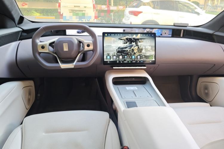 Used Avatr 12 2024 700 Three-Laser Rear-Wheel Drive Luxury Edition Center Console